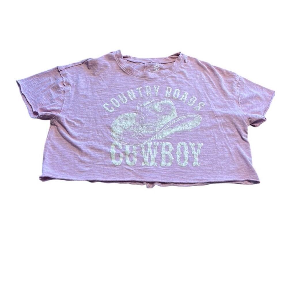Social Culture, women's size M T-shirt, pink